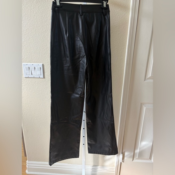 NWOT - Peppermayo Faux Leather Wide Leg Pants in Black - Size 2 - Picture 5 of 6